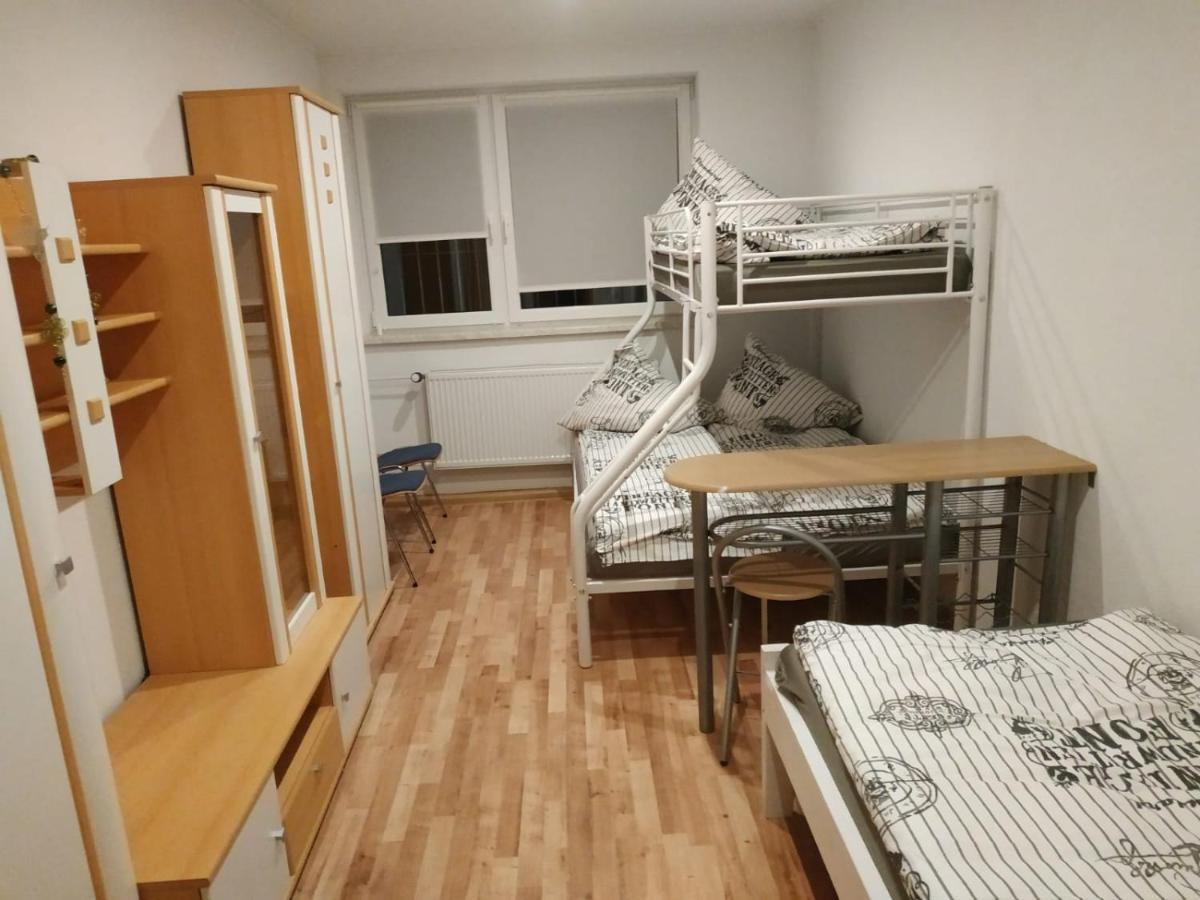 4U Hostel Zgorzelec - Free Parking Jedrzychowice  Esterno foto