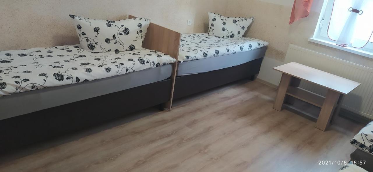 4U Hostel Zgorzelec - Free Parking Jedrzychowice  Esterno foto